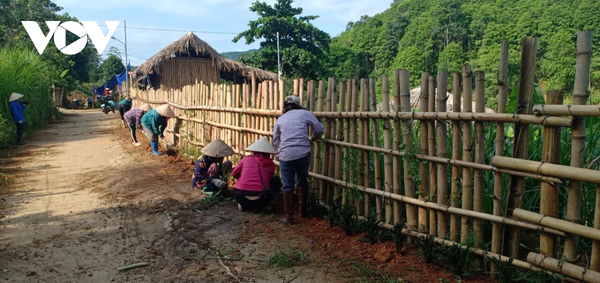 Ở nơi lãnh đạo, đảng viên mỗi cuối tuần tìm về cơ sở